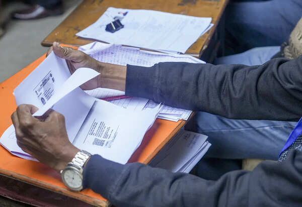 Bengal SIR: LIC officers in court; seek relief from ERO duty