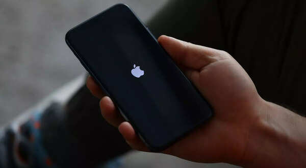 How to find if your Apple ID is logged in on devices you no longer use: Easy ways to keep your account safe