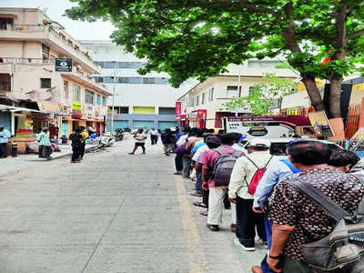 Mobile food banks feed Bengaluru’s needy