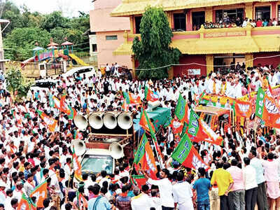 Congress eyes Lingayat vote bank