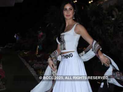 Katrina Kaif flies to London to meet mom after seven months