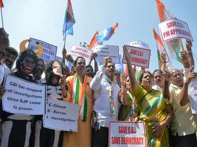 Karnataka Congress workers stage protest over CBI row