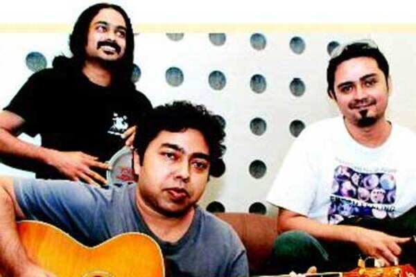  Friends of Fusion band records their second album