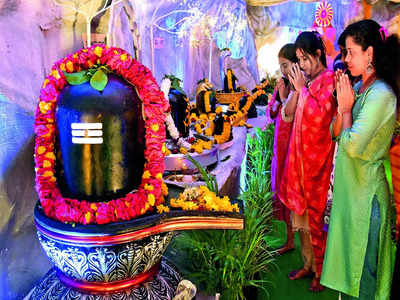 Mahashivaratri festive rush outpaces costs