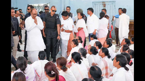 Manipur CM hands over Rs 10L ex gratia to family of deceased seven-yr-old girl