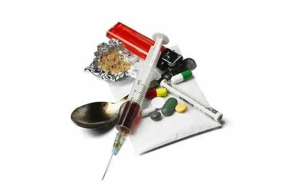 Punjab battles on two fronts: Drugs & HIV; shared needles a key factor in high HIV sero-positivity