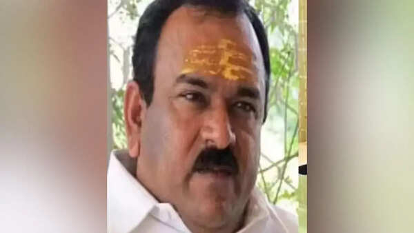 SIT receives 100+ calls from Nashik astrologer Ashok Kharat’s victims