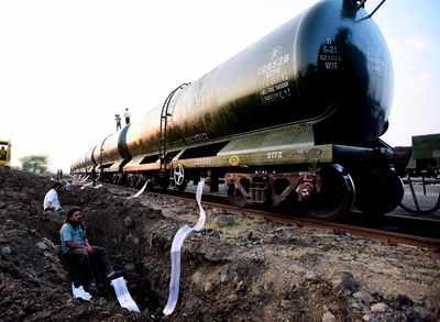 Railways withdraw Rs 4 crore water bill
