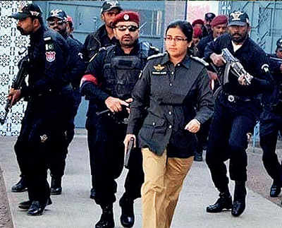 Karachi woman officer foils attack at Chinese consulate