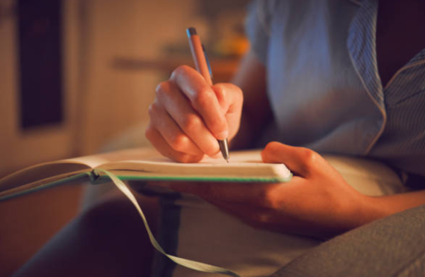 The quiet habit that turns days into a life you actually understand