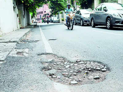 BBMP to file FIRs against those digging roads w/o permission