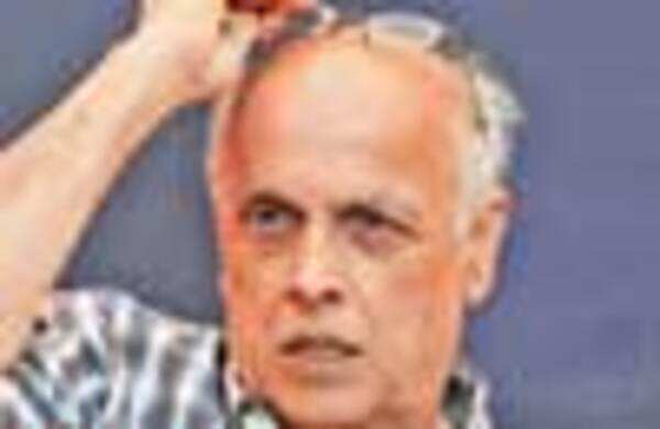 Mahesh Bhatt: I slapped Meera?