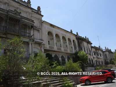 Telangana HC stays demolition of Secretariat, Errum Manzil in Hyderabad