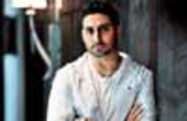 Mahesh Babu replaces Abshishek Bachchan in Puri's next