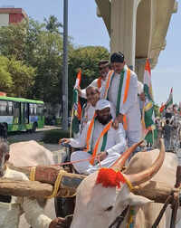 NCP (SP) conducts agitation at PMC headquarters against hike in fuel prices