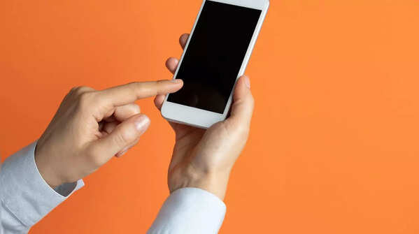 Using one-hand to hold the phone, and the index finger of the other hand to scroll