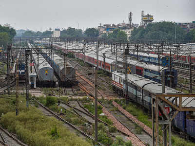 The great railway bazaar