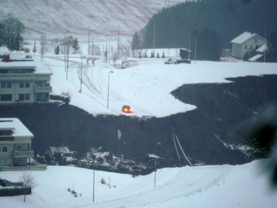 Hundreds evacuated, up to 20 missing after Norway landslide