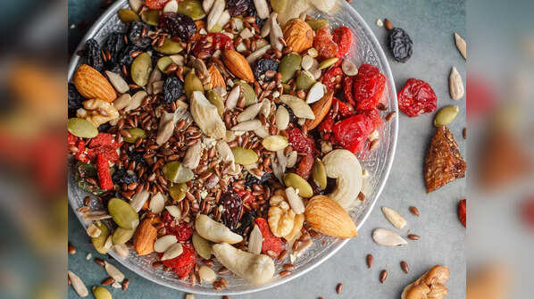 5 everyday foods that can help beat stress