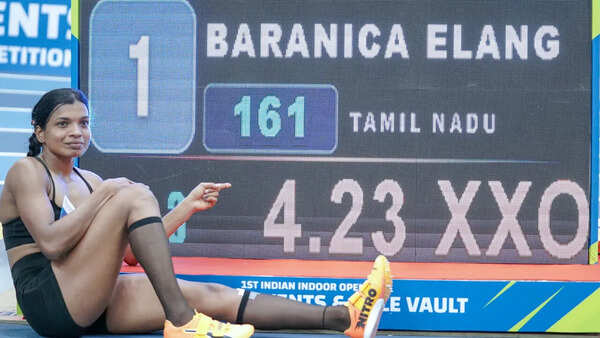 Baranica Elangovan clears 4.23m to better own pole vault national record