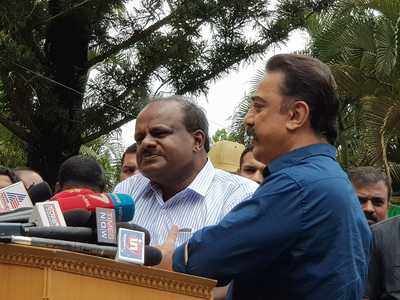 Kamal Haasan discusses Cauvery issue with Karnataka CM HD Kumaraswamy