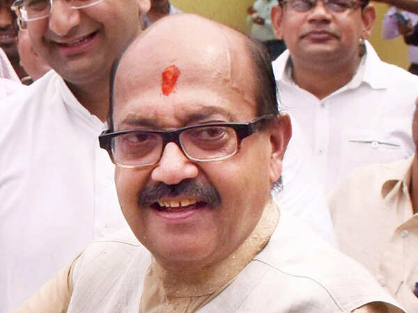 Akhilesh Yadav is competent but Mulayam Singh Yadav was a better chief minister: Amar Singh