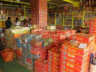 Crackers hazardous for Covid-19 patients: Experts