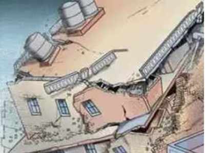 8 injured in Govandi after part of upper floor of house collapses