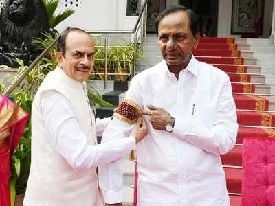 Telangana: In an unexpected move, KCR swears in Mahmood Ali as Home Minister