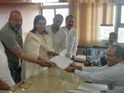Photos: With Sanjay Dutt by her side, Priya Dutt files nomination papers
