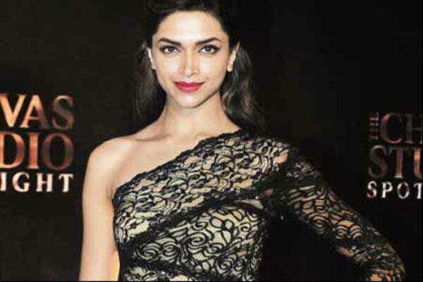 All about Deepika Padukone's date with the MTV EMA's