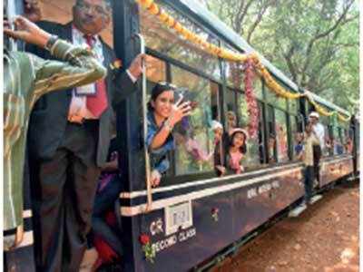 Mumbai: Central Railways plans to add see-through coach to Neral-Matheran toy train