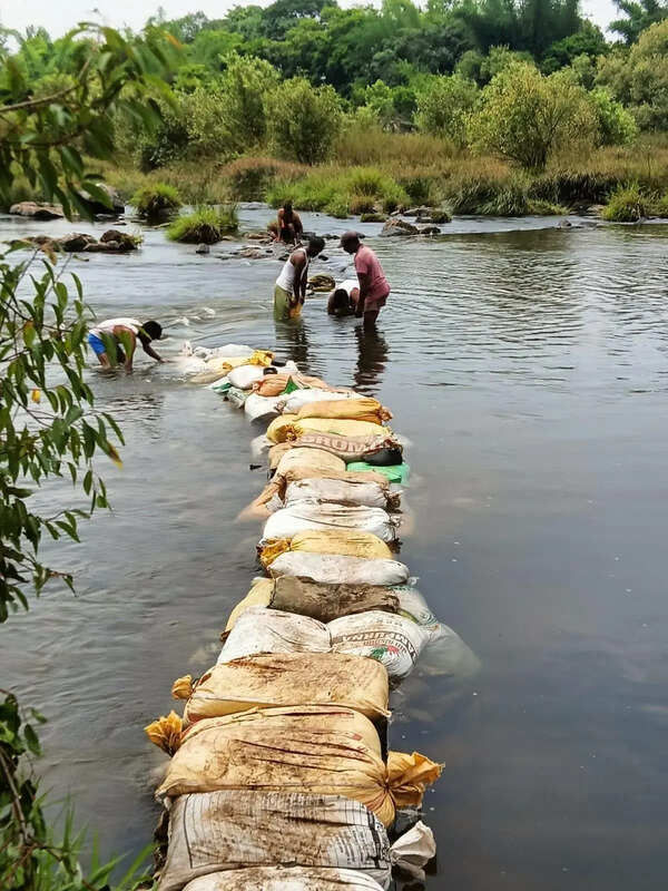 Dip in Cauvery river water affects villages