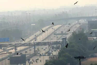 Delhi news live: Overall air quality dips to 'very poor' category ahead of Diwali