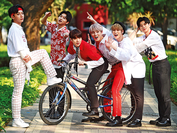 We learnt Bole Chudiyan and bhangra in India: K-pop band IN2IT