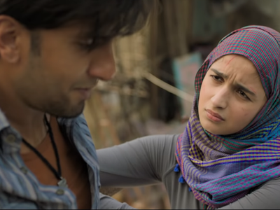 One year of Gully Boy: Alia Bhatt, Ranveer Singh, Siddhant Chaturvedi walk down the memory lane