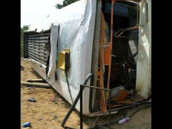 11 dead as private bus falls off bridge near Vijayawada