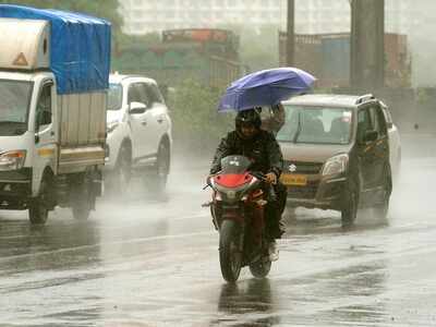 Mumbai weather forecast: IMD predicts light rainfall with cloudy skies for next 48 hours