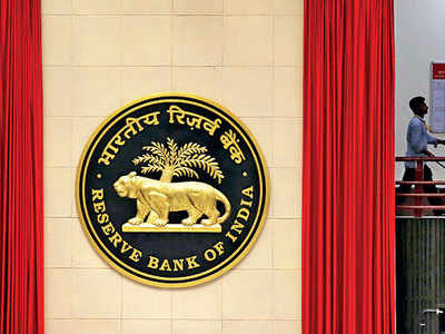 Amid slowdown, RBI board reviews growth , health of banking sector