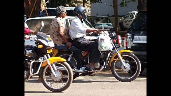 Rising petrol prices leave motorcycle pilots worried, mulling EVs