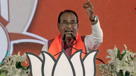 Congress had stopped our scheme of giving laptops to students: MP CM Chouhan