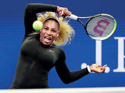 US Open: Serena Williams routs Maria Sharapova