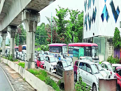 Speed thrills, kills on Bengaluru roads