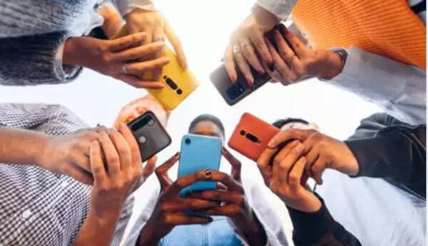 Why mobile phone sellers want Xiaomi, Oppo, Vivo and Samsung to cut prices of these smartphone models