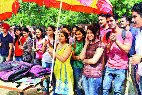 Clean and Clear Chandigarh Times Fresh Face 2014 at GCCBA 42 in Chandigarh
