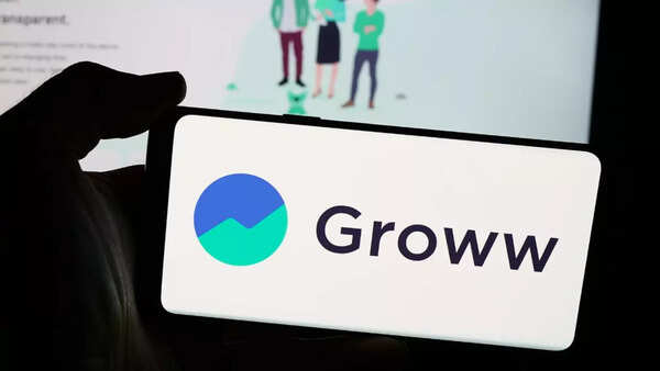 Four Groww investors to sell 4.3% in co, eye $500 million