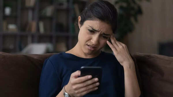What is Ghost-lighting: A new disturbing dating trend you should beware of