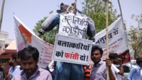 Alwar gang-rape: MP Kirori Meena and BJP leader Rajendra Rathore stage protest in Jaipur 