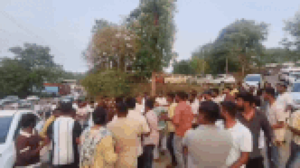Photographers assaulted during pre-wedding shoot at Karnataka temple