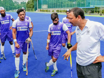 Hockey Champions Trophy 2018: India beat Pakistan 4-0 in tournament opener